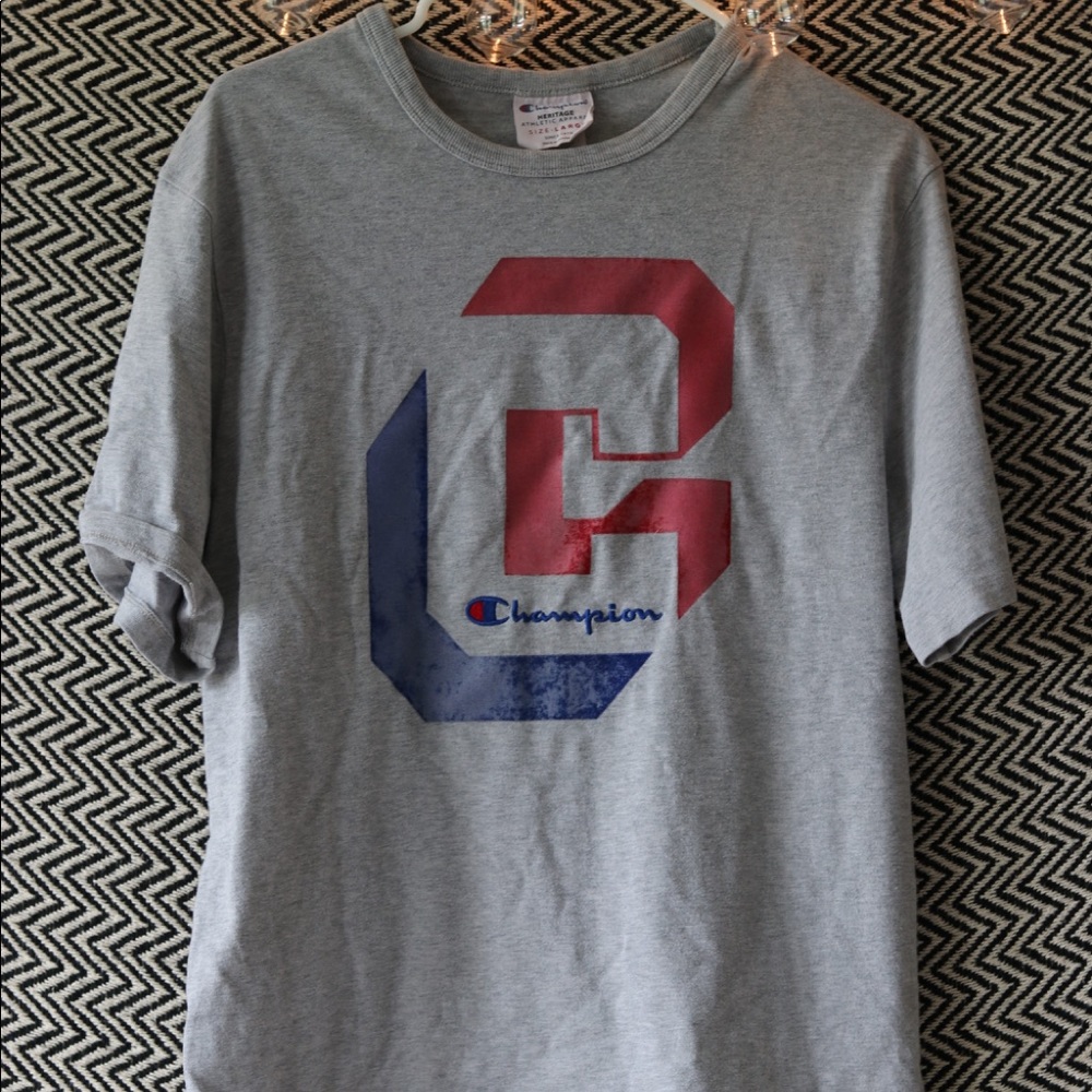 Champion Tee - Picture 4 of 4